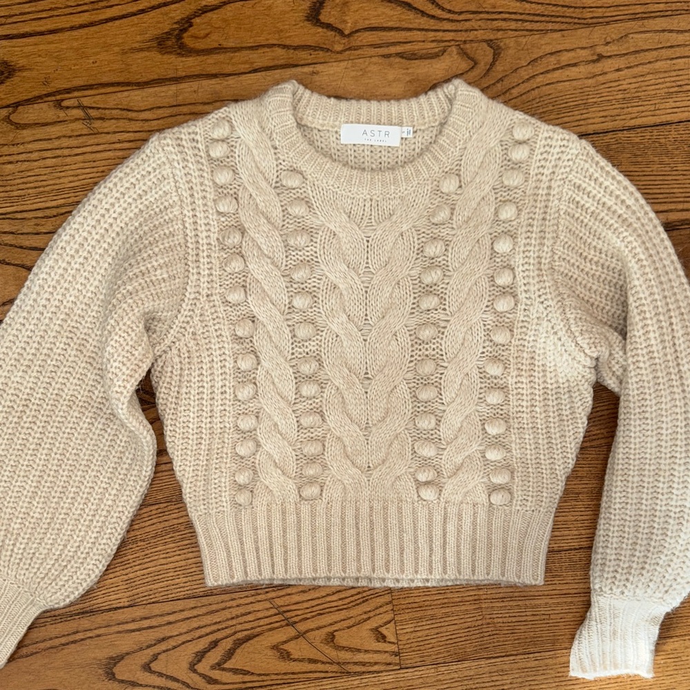 ASTR Women's Beige Cable Knit Sweater